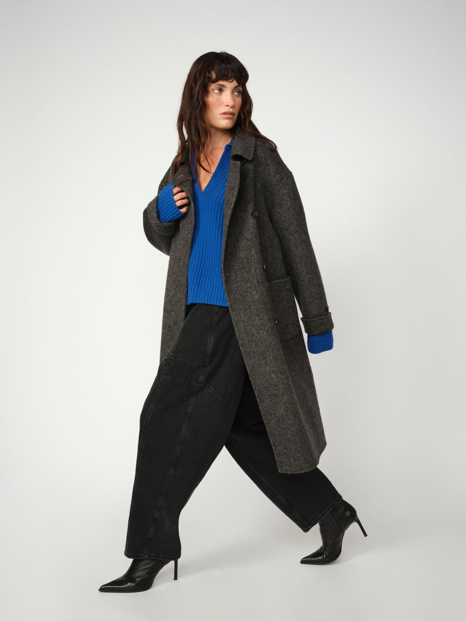 Modelshot / Blue Lolite / Detail